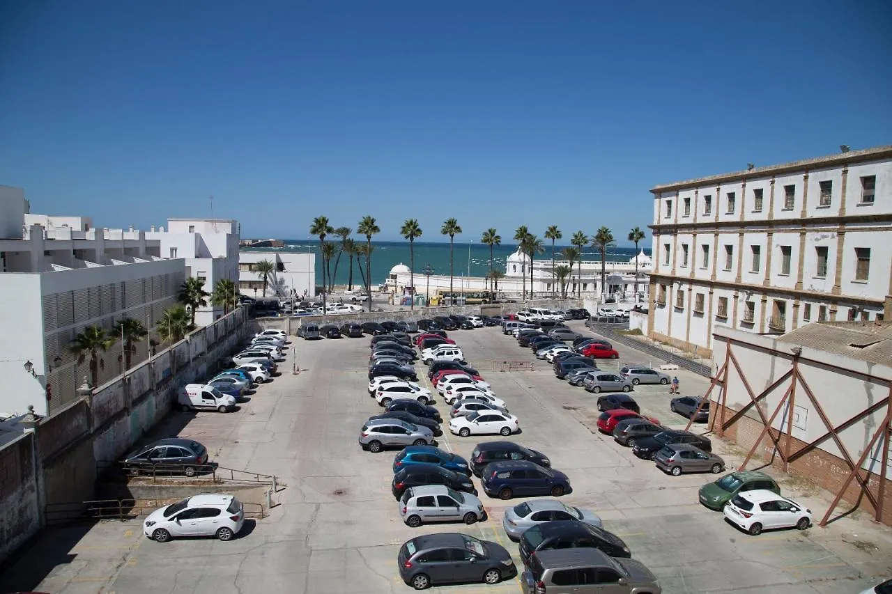 カディスThe Traveller'S House Con Vistas A Playa La Caletaアパートメント
